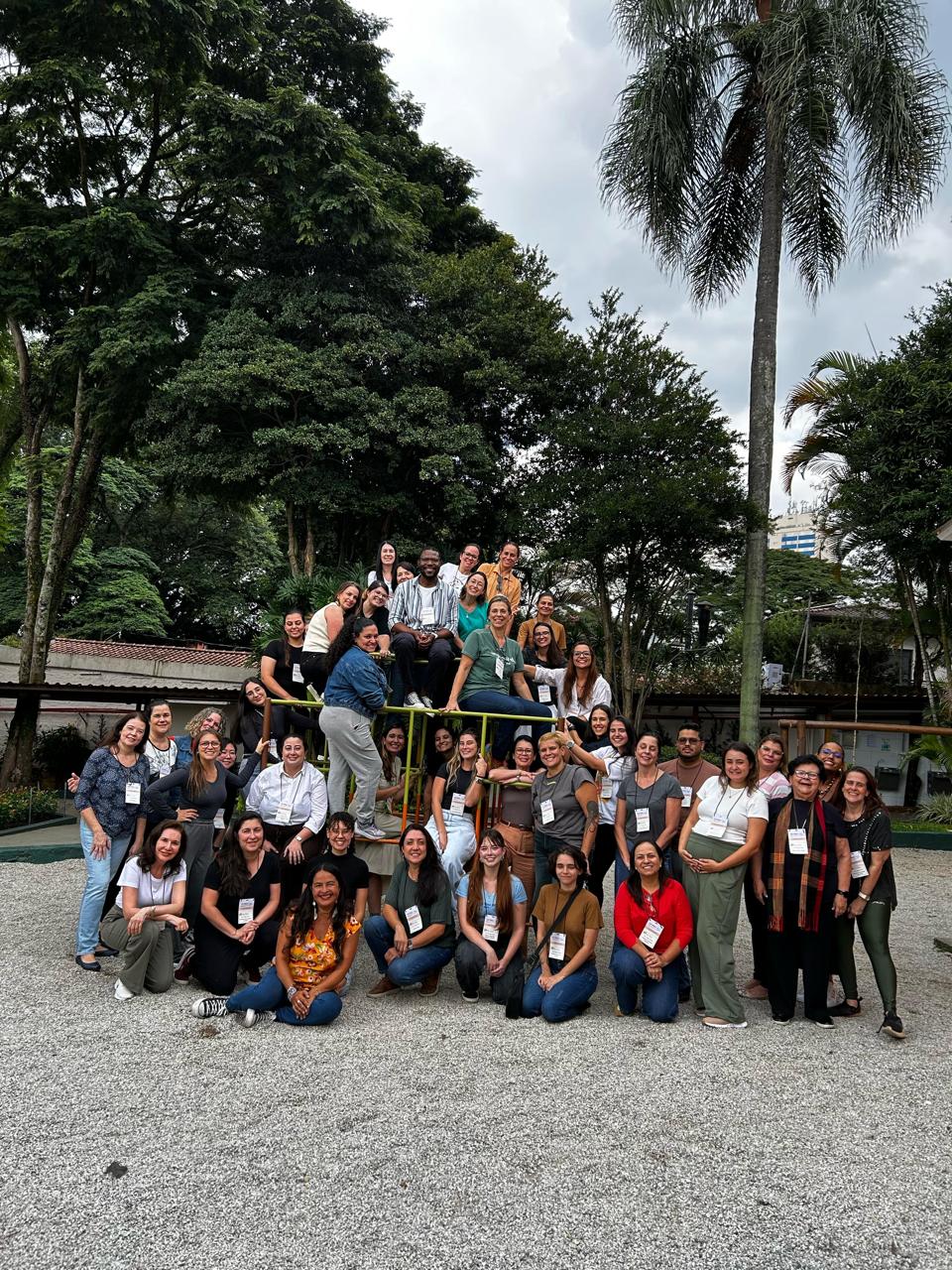 Grupo de participantes em encontro do São Paulo Open Centre